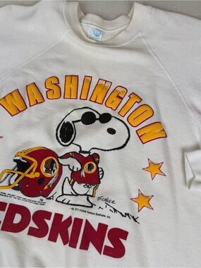 Vintage Small (tag Medium) Washington Redskins Snoopy Joe Cool Sweatshirt Note